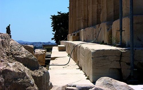 curvature of the Parthenon stylobate