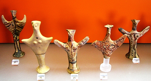 Mycenaean idols