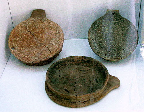 Cycladic frying pans