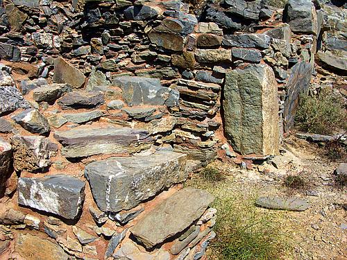 Mochlos island cemetery