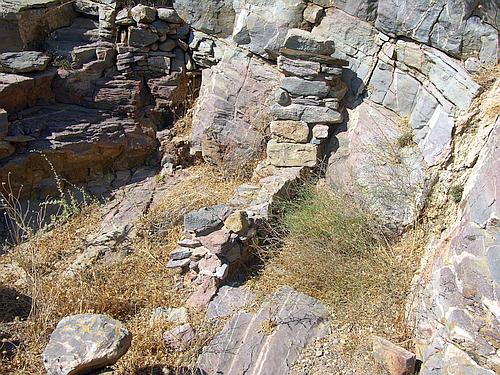 Mochlos island cemetery