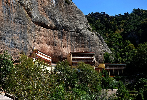 Mega Spileo monastery