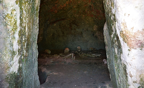 Voudeni Mycenaean cemetery