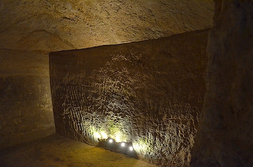 Voudeni Mycenaean cemetery