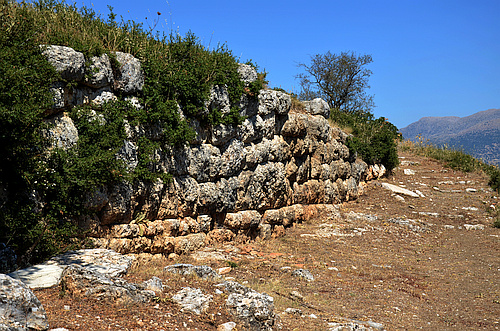 Orchomenos wall