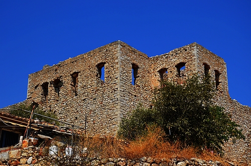 castle of Paralion Astros