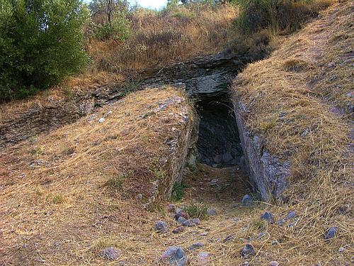 Mycenaean necropolis Barbouna