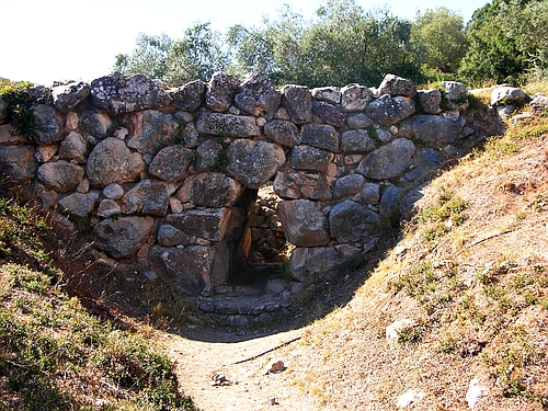 Mycenaean Arkadiko bridge