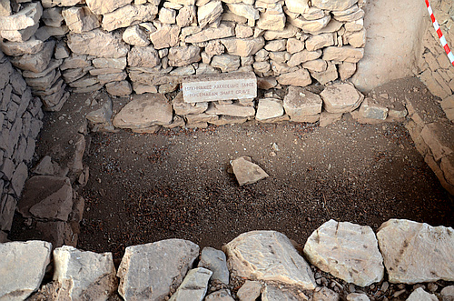 Mycenaean shaft grave