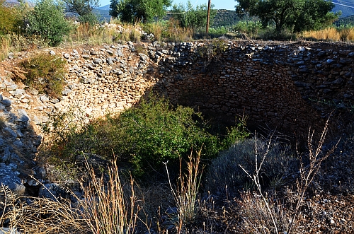 Epano Phournos tomb