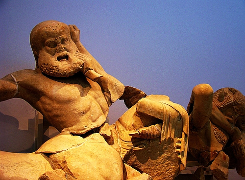 figures of the West pediment