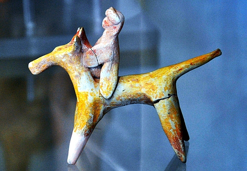 Helladic figurine of horseman