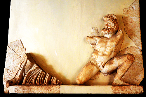 relief Amazonomachie