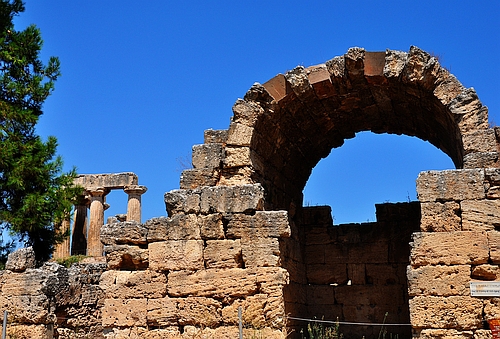 Corinth Northwest-store