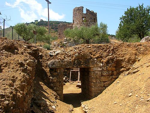 Mycenaean tholos tomb Kambos
