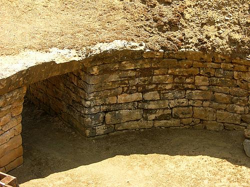 Mycenaean tholos tomb Kambos