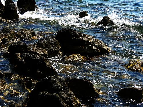 sea and rocks